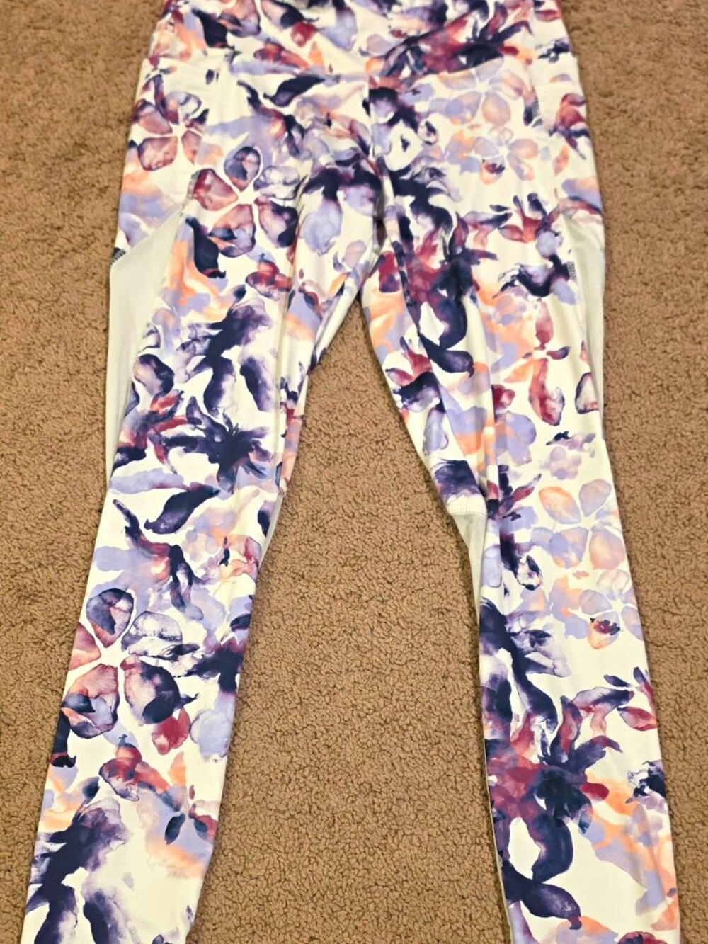 Bally Total Fitness Coolmax High Rise Floral Ankle Leggings Multicolor M
